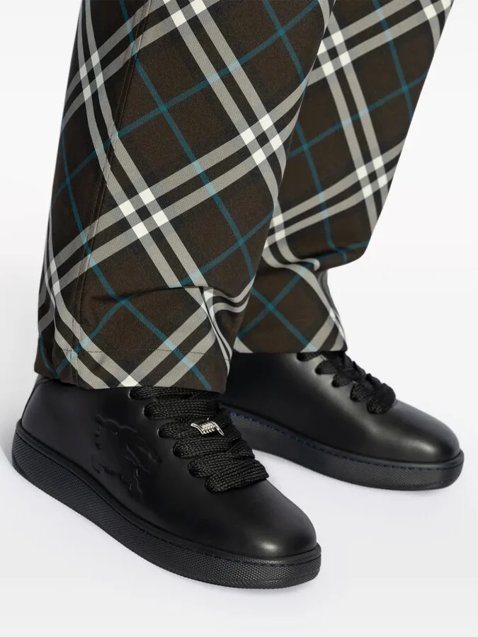 Twisted Metal Detail Leather Sneakers - Image 5