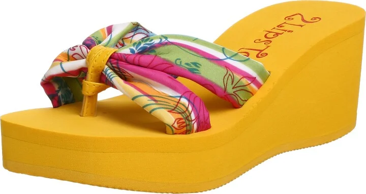 Two Lips Too Women's Too Posh Sandal