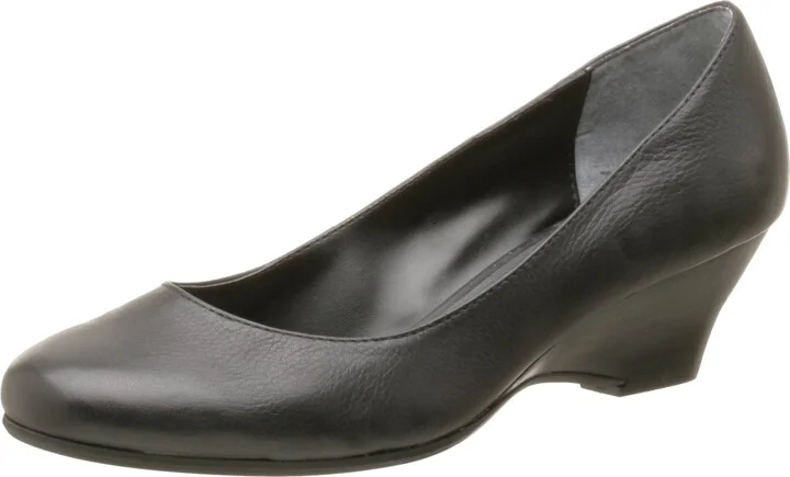 Two Lips Women's Amalia Low-Wedge