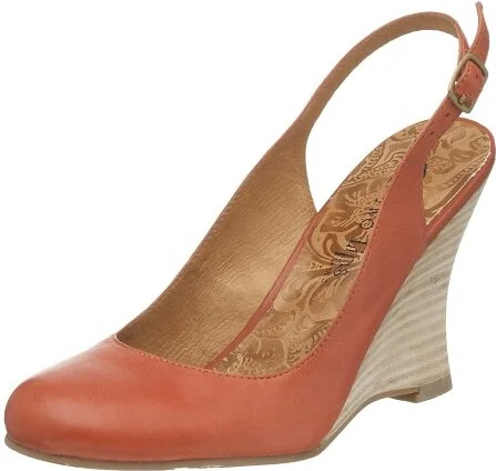 Two Lips Women's Clove Wedge Slingback Sandal