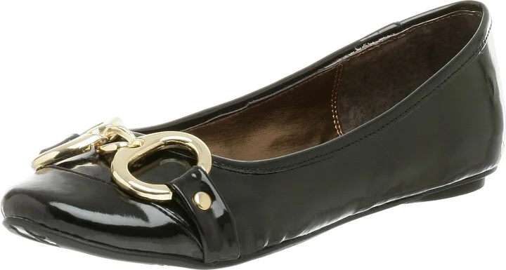 Two Lips Women's Kaelyn Pump