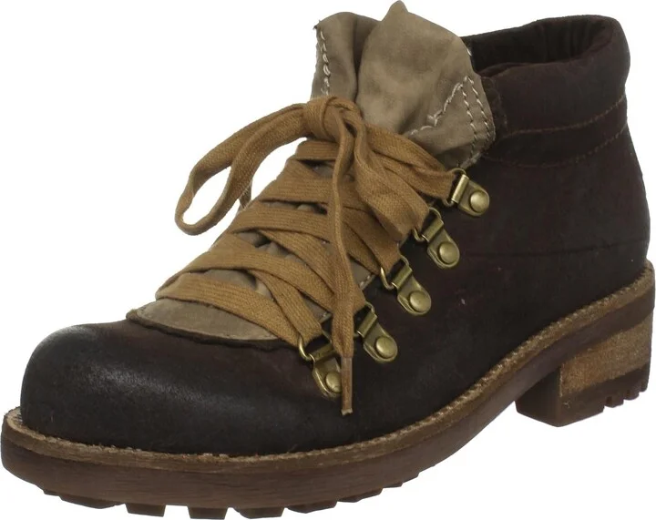 Two Lips Women's Maxim Boot
