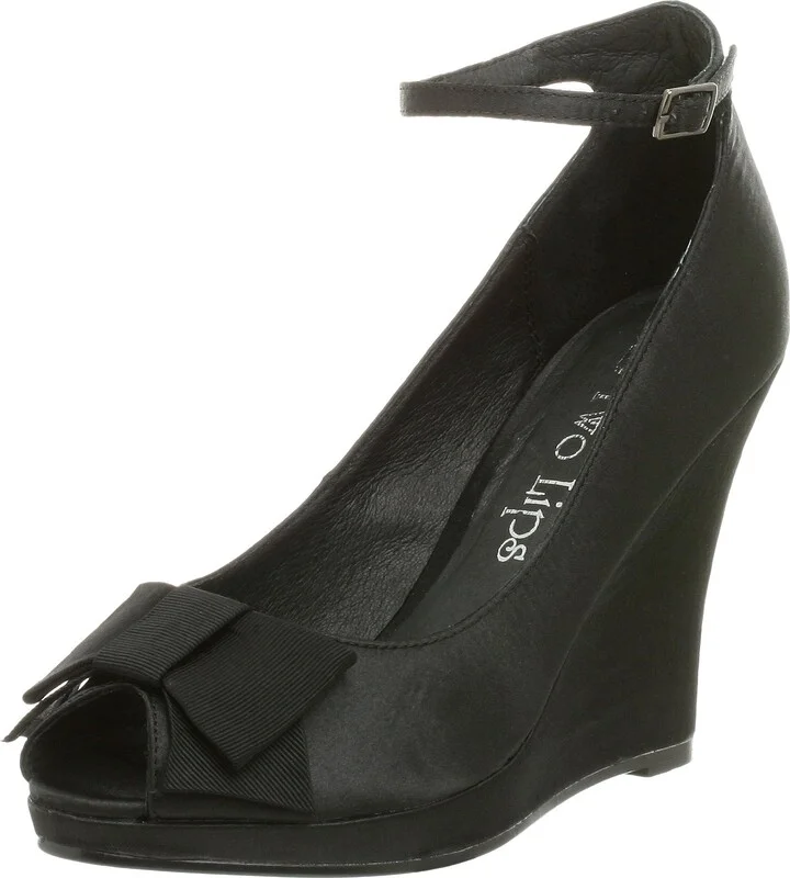 Two Lips Women's Vivacious Pump