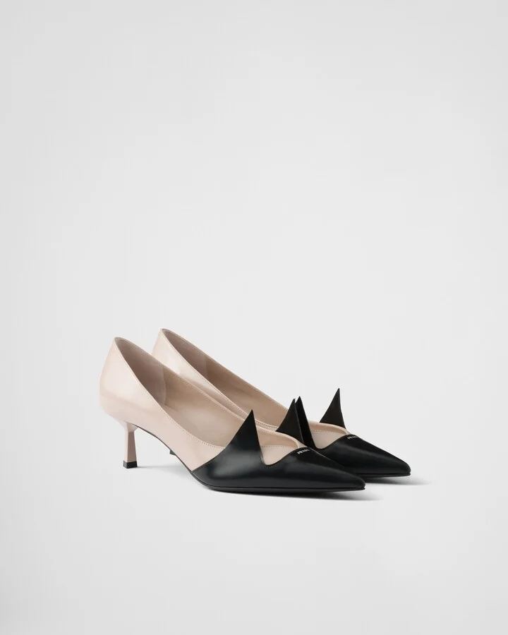 Two-tone brushed leather pumps
