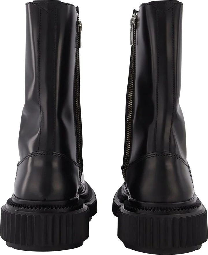 Type 185 Boots in Black Leather