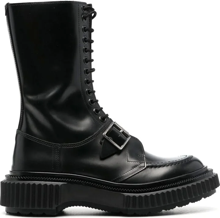 Type 195 lace-up boots