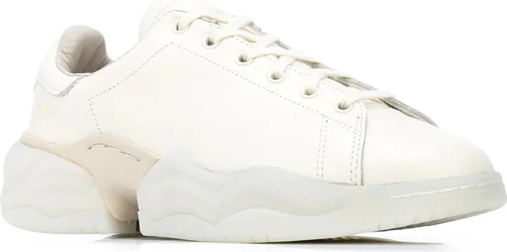 Type O-2 low-top sneakers - Image 2