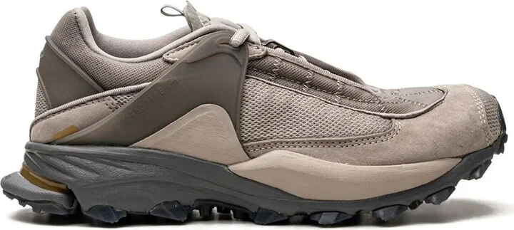 Type O-5 low-top sneakers
