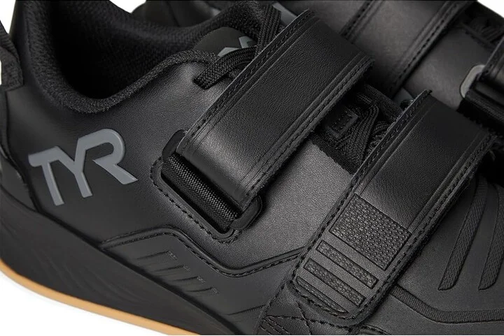TYR L2 Lifter Men's Shoes Black/Gum : 9 M, Rubber - Image 7