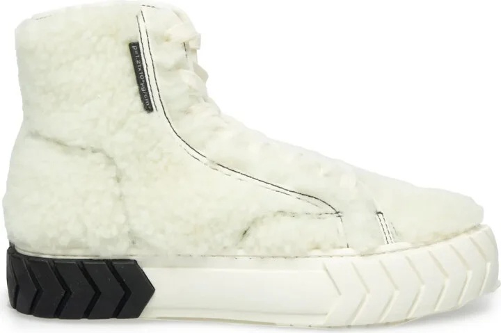 Tyres sneakers