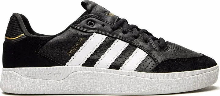 Tyshawn Low sneakers