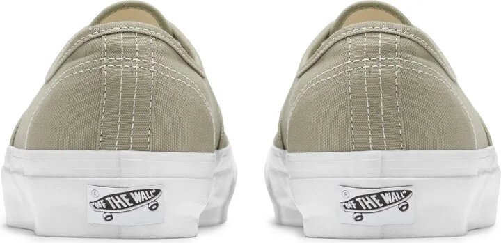U LX Authentic 44 Sneaker - Image 3