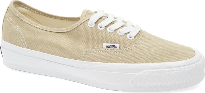U LX Authentic 44 Sneaker