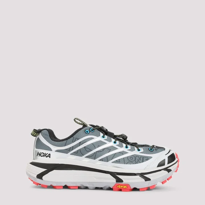 U Mafate Three 2 World Mark Sneakers