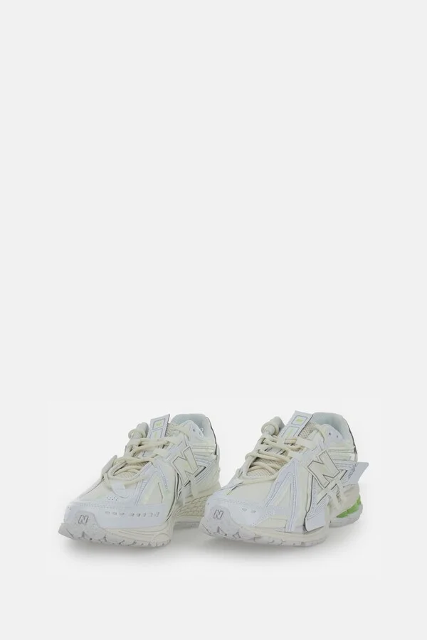 U1906 Sneaker - Image 2