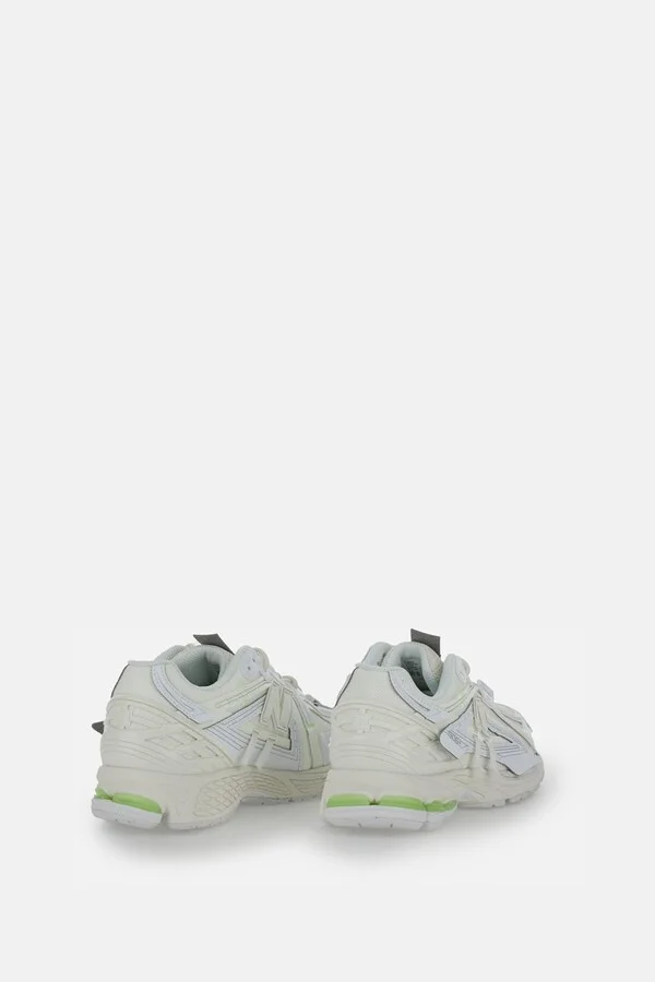 U1906 Sneaker - Image 3