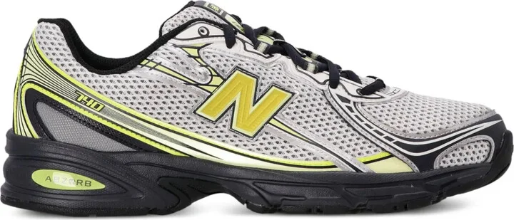U740 trainers