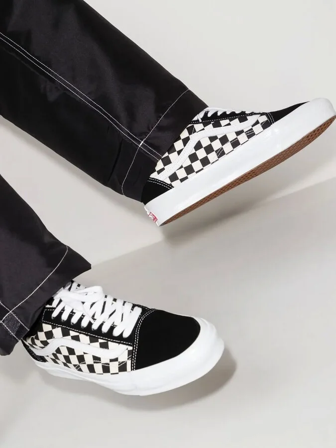 UA OG Old Skool checkerboard sneakers - Image 3