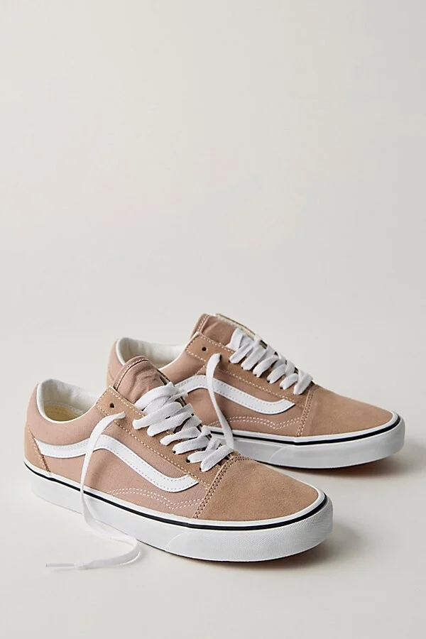 UA Old Skool Sneakers - Image 2
