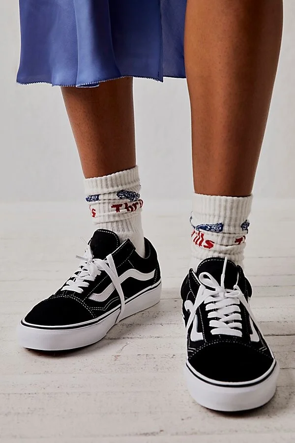 UA Old Skool Sneakers - Image 2
