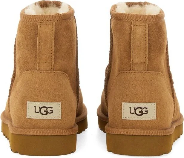 UGG Boot Classic Mini - Image 4