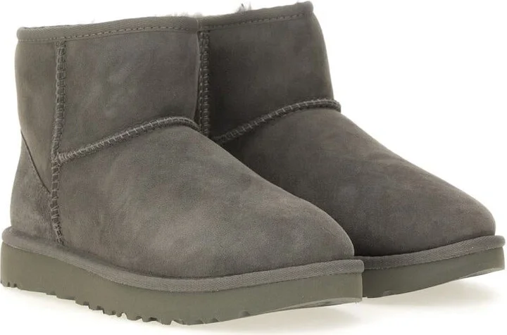 UGG Boot Classic Mini Ii - Image 3