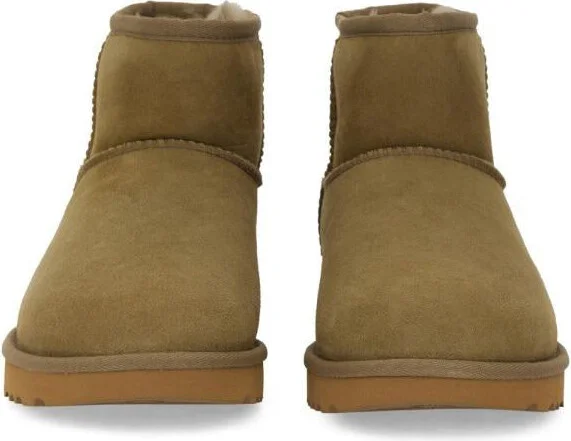 UGG Boot Classic Mini Ii - Image 4