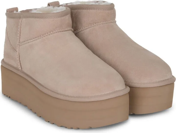 UGG Boots "Classic Ultra Mini Con Plateau" - Image 2