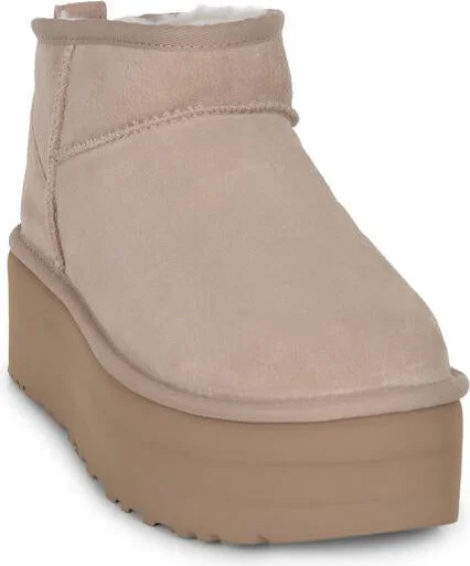 UGG Boots "Classic Ultra Mini Con Plateau" - Image 3