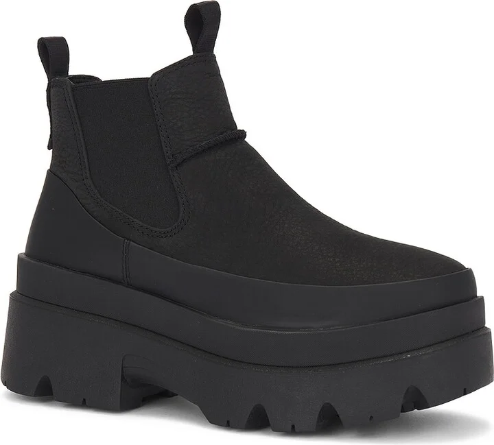 UGG Brisbane Chelsea Boot in Black - Image 2