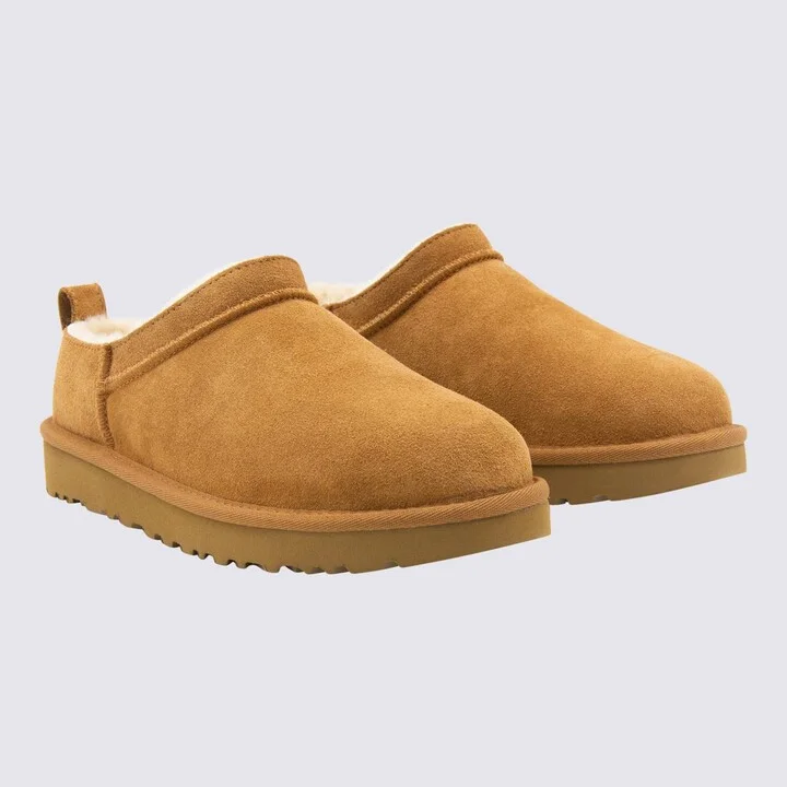 UGG Camel Leather Flats - Image 2