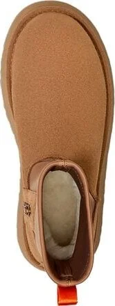 UGG Classic Dipper Boot - Women's - Image 11