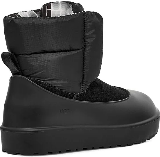 UGG Classic Maxi Toggle Women's Shoes Black : 5 B - Medium, Textile - Image 4