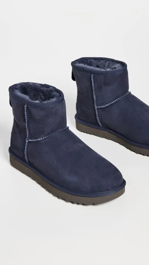 UGG Classic Mini - Image 4