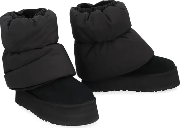 UGG Classic Mini Dipper Ankle Boots - Image 4