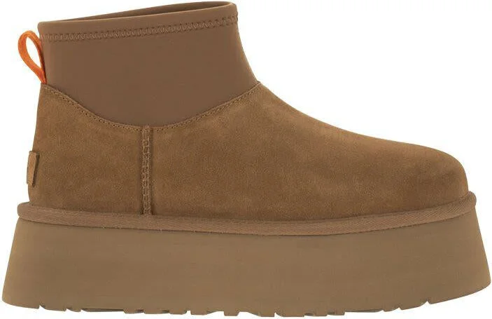 UGG Classic Mini Dipper Boots
