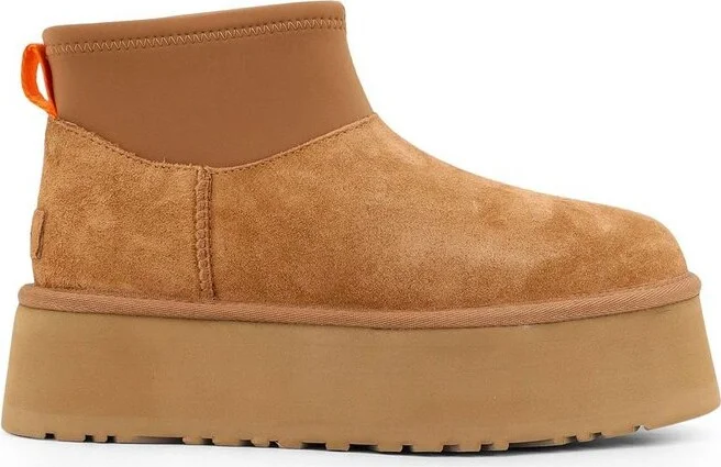 UGG Classic Mini Dipper Boots