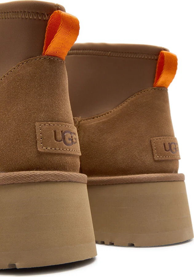 Ugg Classic Mini Dipper Suede Flatform Ankle Boots - Image 4