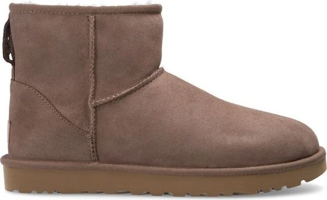 UGG Classic Mini II Logo-Patch Ankle Boots