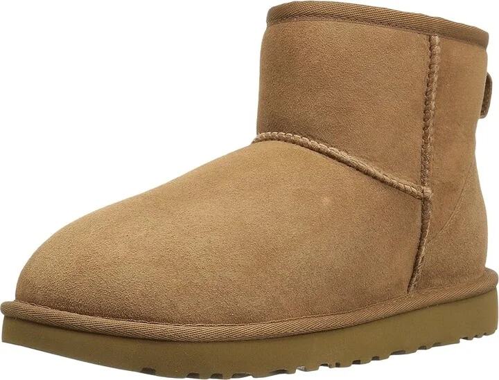 UGG Classic Mini II Women's Boots Black : 5 B - Medium, Sheepskin/Suede - Image 9