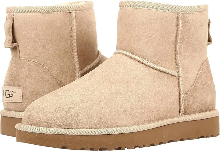 UGG Classic Mini II Women's Boots Sand : 5 B - Medium, Sheepskin/Suede