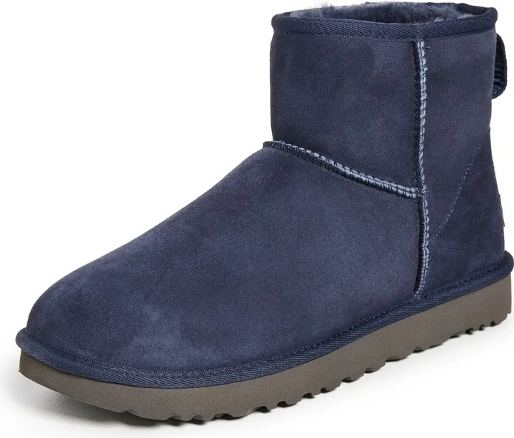 UGG Classic Mini