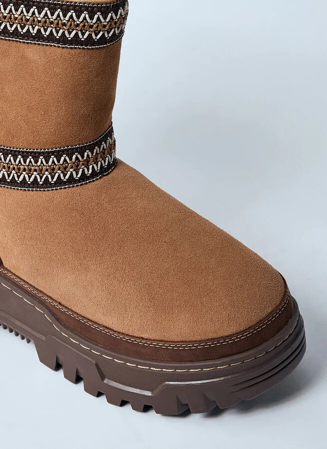UGG Classic Mini Tazzlita Boots - Woman Boots Brown Us - 08 - Image 3