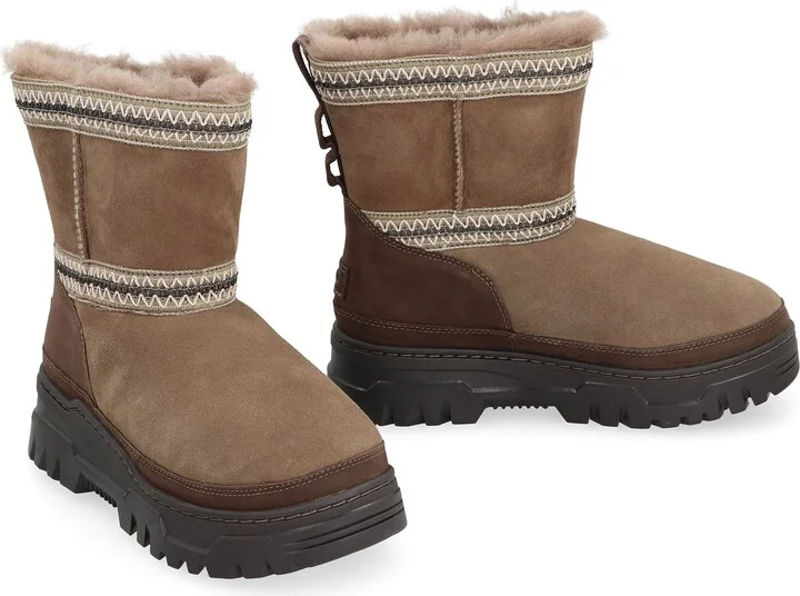 UGG Classic Mini Trailgazer Boots - Image 3