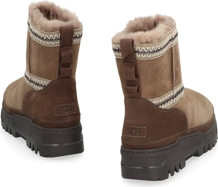 UGG Classic Mini Trailgazer Boots - Image 4