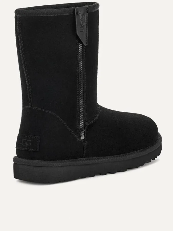 UGG Classic Short Bailey Zip Shoes - Image 4