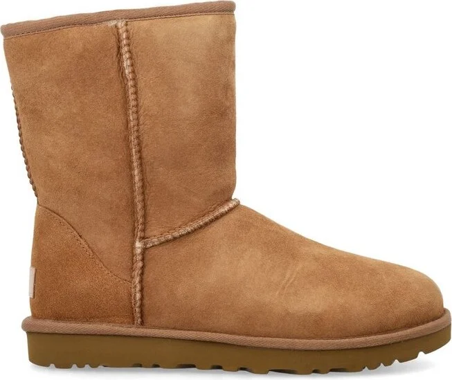 UGG Classic Short Boots