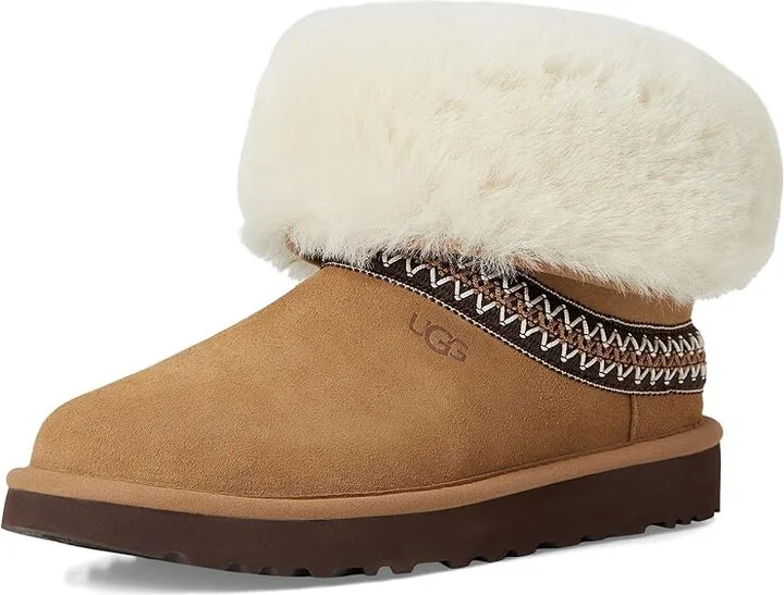 UGG Classic Short Cresent Women's Boots Chestnut : 7 B - Medium, Suede/Wool - Image 5