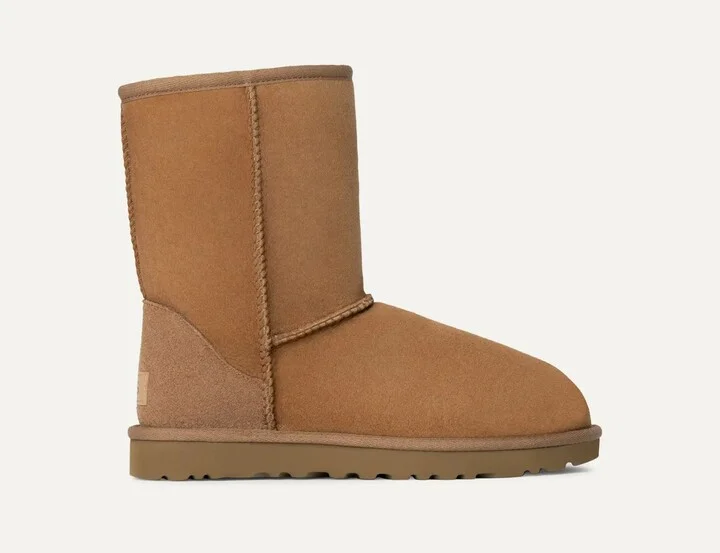 UGG "Classic Short Ii" Boots