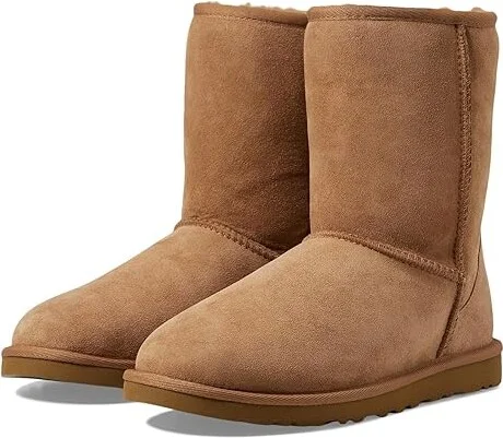 UGG Classic Short Men's Pull-on Boots Chestnut : 7 D - Medium, Suede